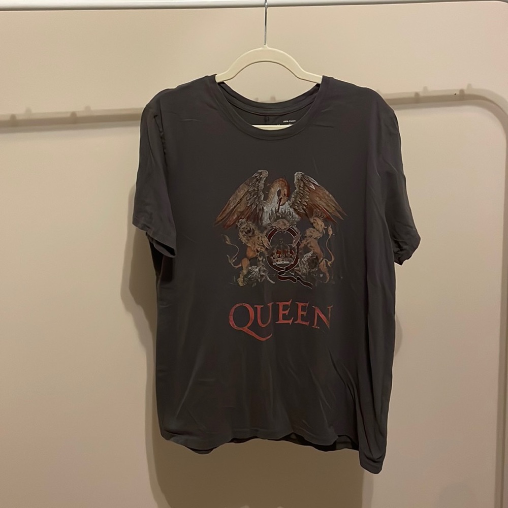 Graphic T-shirt
